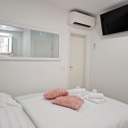 Room M&M Dubrovnik Exterior photo